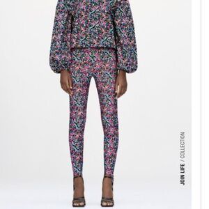 Zara floral leggings. Worn once.